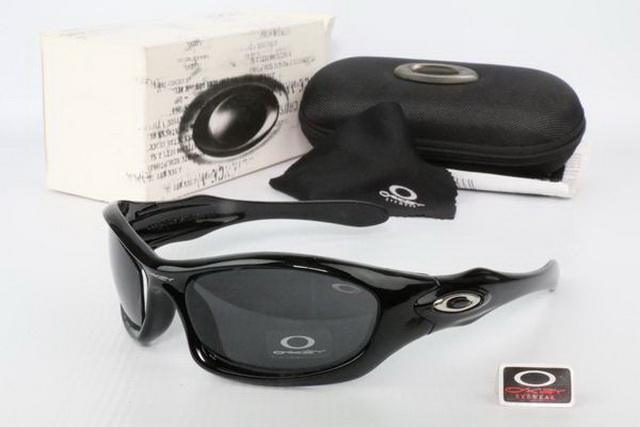 Oakley Boutique Sunglasses 105